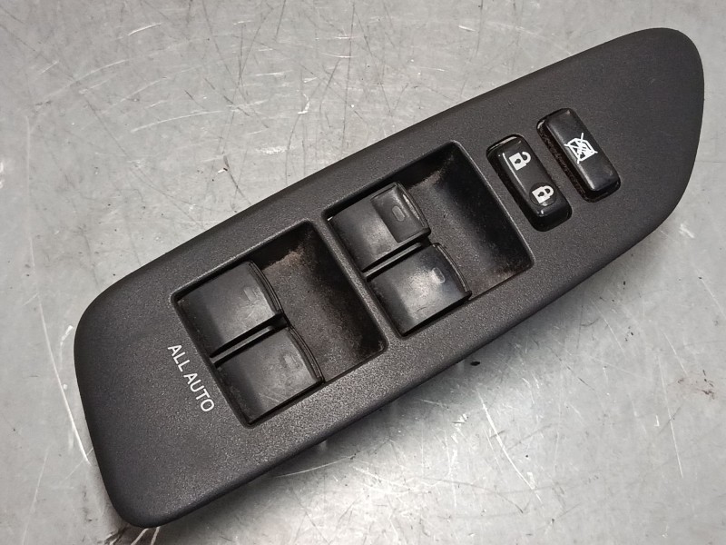 Recambio de mando elevalunas delantero izquierdo para toyota auris (_e15_) 2.0 d-4d (ade150_) referencia OEM IAM 7423202550  