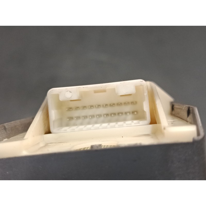 Recambio de mando elevalunas delantero izquierdo para toyota auris (_e15_) 2.0 d-4d (ade150_) referencia OEM IAM 7423202550  