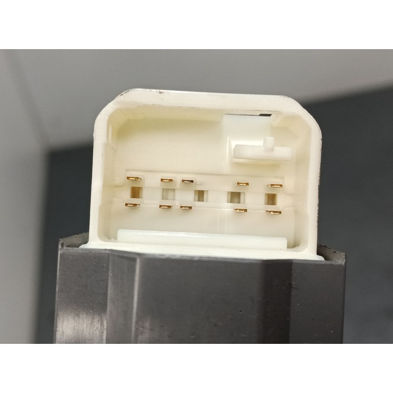 Recambio de mando elevalunas delantero izquierdo para toyota auris (_e15_) 2.2 d (ade157_, ade151_) referencia OEM IAM 742320254