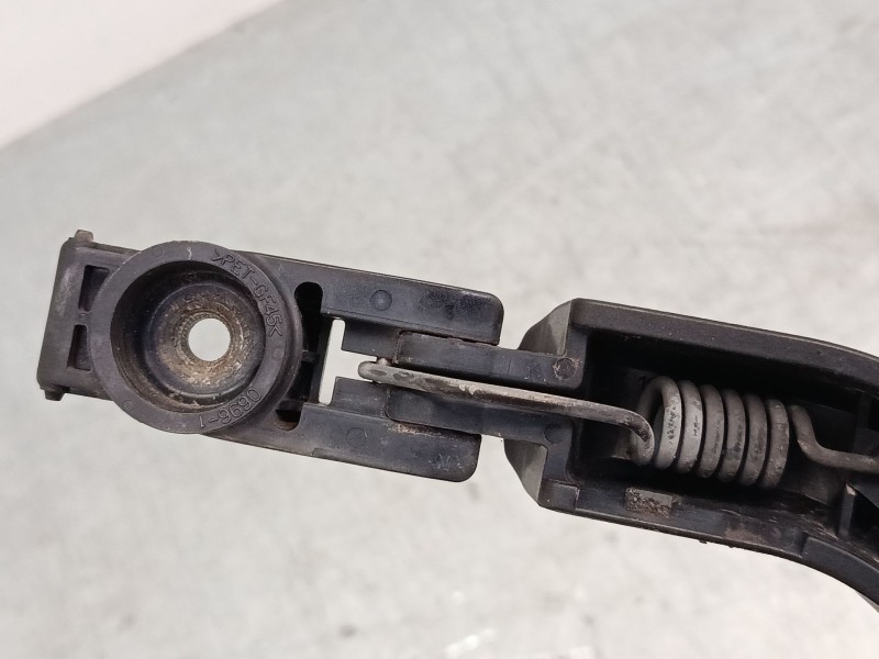 Recambio de brazo limpia trasero para toyota auris (_e15_) 2.2 d (ade157_, ade151_) referencia OEM IAM   