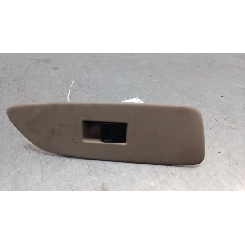 Recambio de mando elevalunas delantero derecho para toyota auris (_e15_) 2.2 d (ade157_, ade151_) referencia OEM IAM   