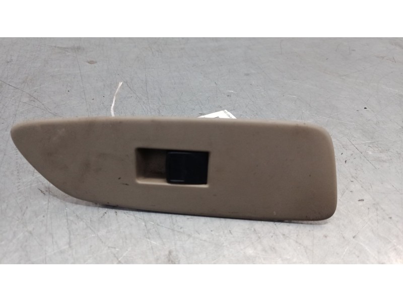 Recambio de mando elevalunas delantero derecho para toyota auris (_e15_) 2.2 d (ade157_, ade151_) referencia OEM IAM   