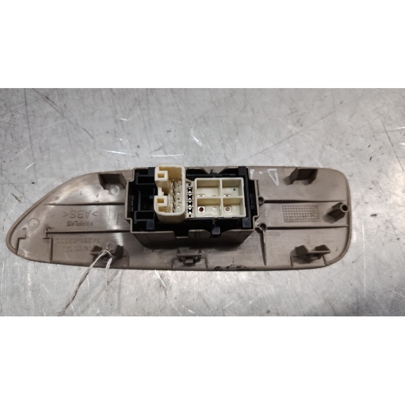 Recambio de mando elevalunas delantero derecho para toyota auris (_e15_) 2.2 d (ade157_, ade151_) referencia OEM IAM   