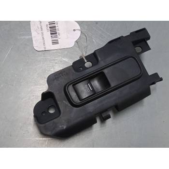 MANDO ELEVALUNAS DELANTERO DERECHO 83510 SW G010 
