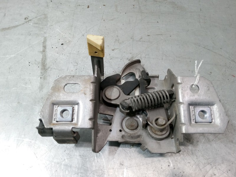 Recambio de cerradura capo para volvo v50 (545) 1.6 d referencia OEM IAM   