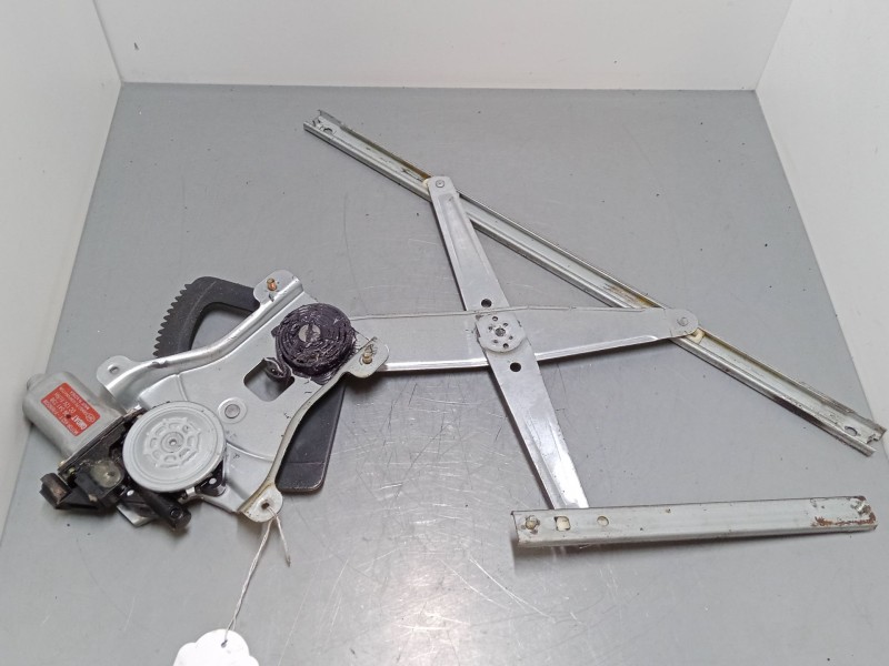 Recambio de elevalunas electrico delantero derecho para daewoo kalos (klas) 1.2 referencia OEM IAM 96541738  