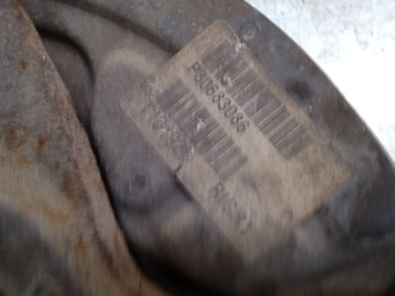 Recambio de mangueta delantera derecha para volvo xc90 i (275) d5 awd referencia OEM IAM P30683086  