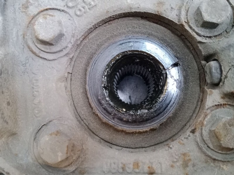 Recambio de mangueta delantera derecha para volvo xc90 i (275) d5 awd referencia OEM IAM P30683086  