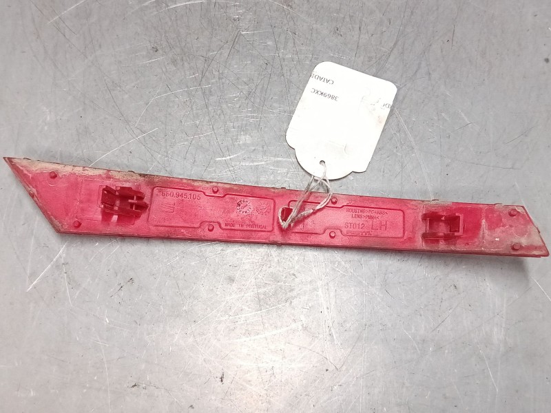 Recambio de catadioptrico trasero izquierdo para seat ibiza v (kj1, kjg) 1.0 referencia OEM IAM   