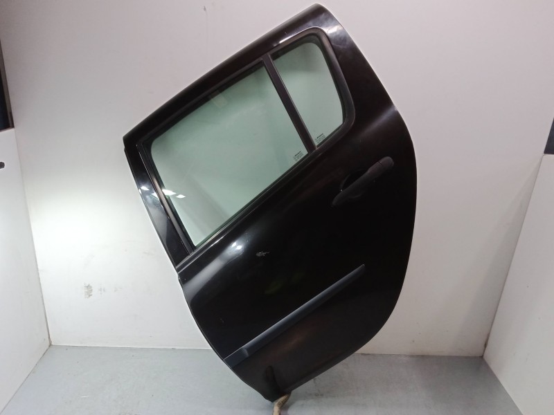 Recambio de puerta trasera izquierda para renault clio iii (br0/1, cr0/1) 1.5 dci (c/br0g, c/br1g) referencia OEM IAM   