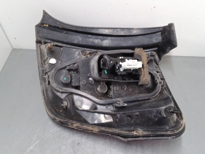 Recambio de piloto trasero izquierdo para citroën c3 ii (sc_) 1.4 referencia OEM IAM 9673805480  