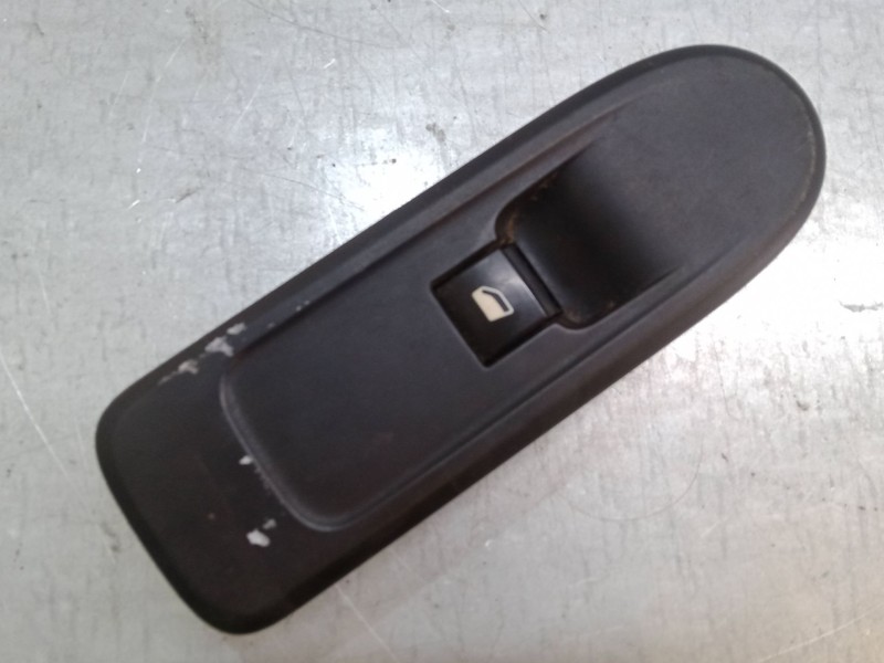 Recambio de mando elevalunas delantero derecho para citroën c3 ii (sc_) 1.4 referencia OEM IAM 96637534XT  