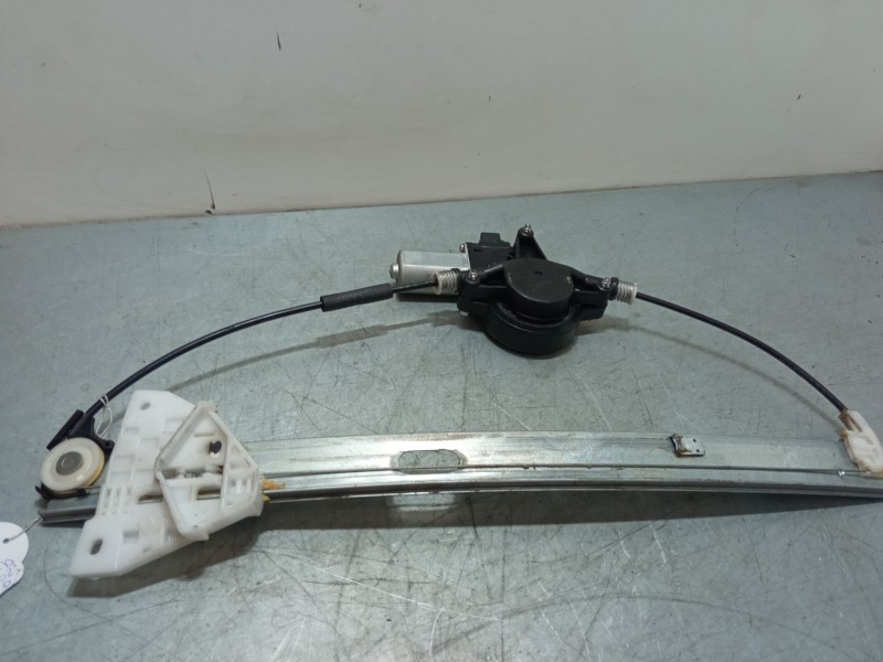 Recambio de elevalunas electrico trasero derecho para mazda 2 (de_, dh_) 1.4 mzr-cd referencia OEM IAM   
