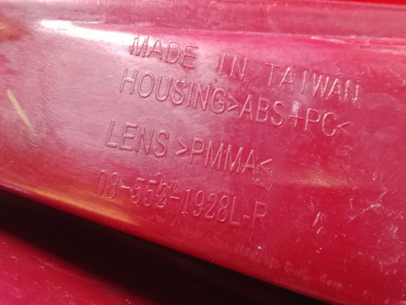 Recambio de piloto trasero izquierdo para citroën c3 i (fc_, fn_) 1.4 hdi referencia OEM IAM   