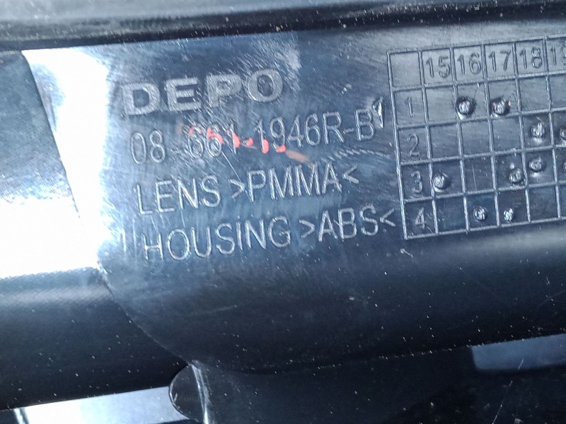 Recambio de piloto trasero derecho para fiat punto (199_) 1.3 d multijet referencia OEM IAM   