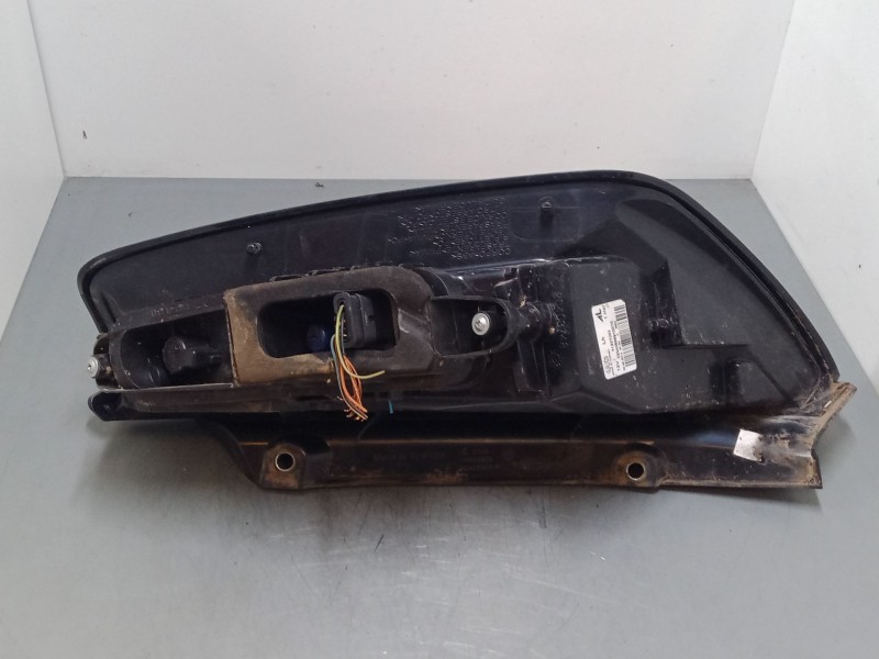 Recambio de piloto trasero izquierdo para fiat punto (199_) 1.3 d multijet referencia OEM IAM   