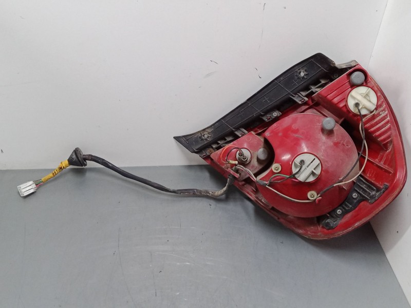 Recambio de piloto trasero izquierdo para hyundai accent ii (lc) 1.3 referencia OEM IAM 92401257  