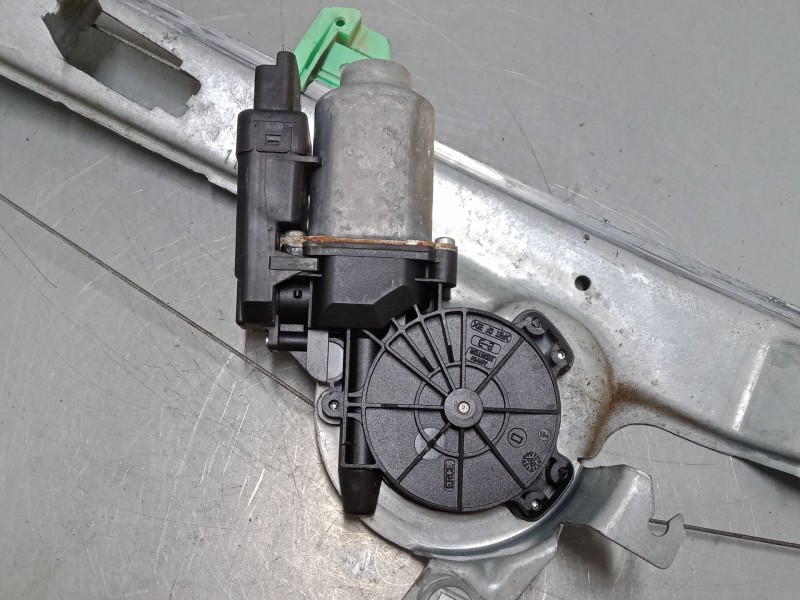 Recambio de elevalunas electrico delantero izquierdo para renault scénic ii (jm0/1_) 1.6 16v (jm1r) referencia OEM IAM   