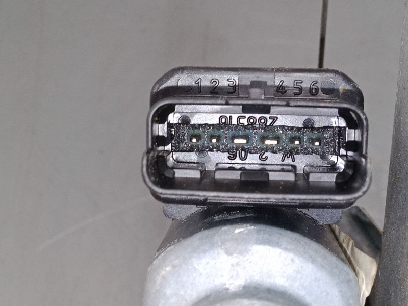 Recambio de elevalunas electrico delantero izquierdo para renault scénic ii (jm0/1_) 1.6 16v (jm1r) referencia OEM IAM   