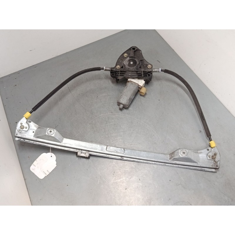 Recambio de elevalunas electrico delantero izquierdo para renault clio ii (bb_, cb_) 1.2 (bb0a, bb0f, bb10, bb1k, bb28, bb2d, bb