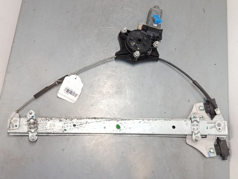 Recambio de elevalunas electrico delantero derecho para hyundai i10 ii (ba, ia) 1.0 referencia OEM IAM 82460B4000  