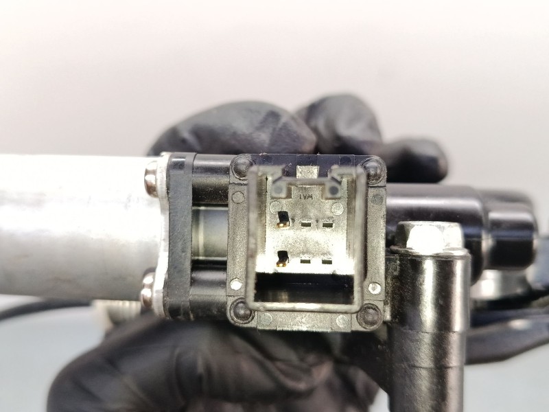 Recambio de elevalunas electrico delantero derecho para mazda 2 (de_, dh_) 1.6 mz-cd referencia OEM IAM   