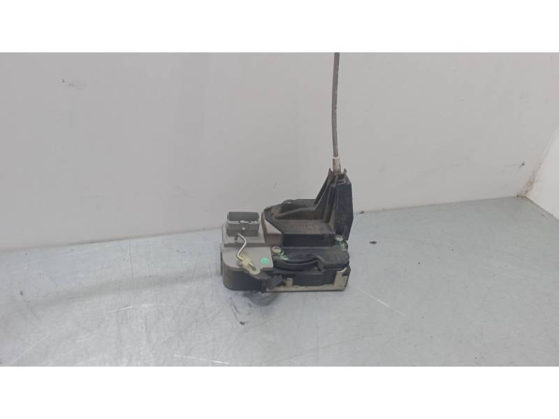 CERRADURA PUERTA DELANTERA DERECHA 96456865 