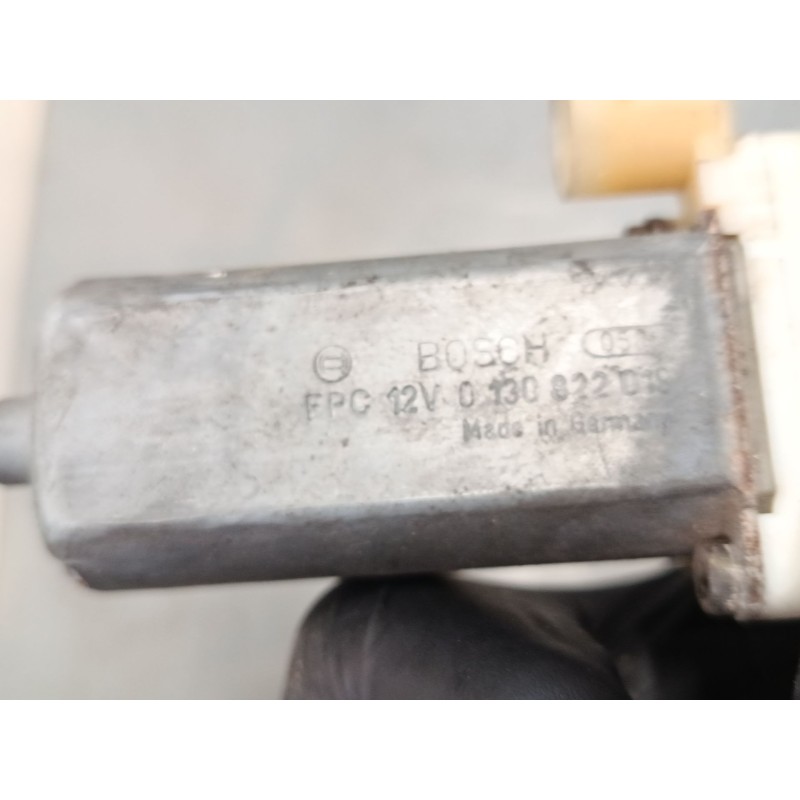 Recambio de elevalunas electrico delantero derecho para renault clio ii (bb_, cb_) 1.2 (bb0a, bb0f, bb10, bb1k, bb28, bb2d, bb2h