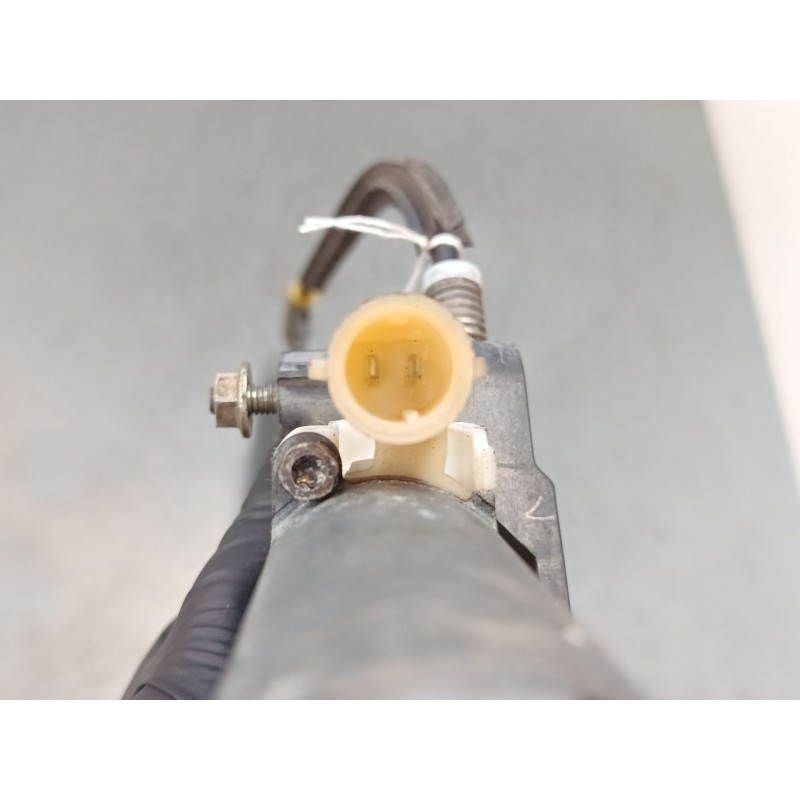 Recambio de elevalunas electrico delantero derecho para renault clio ii (bb_, cb_) 1.2 (bb0a, bb0f, bb10, bb1k, bb28, bb2d, bb2h