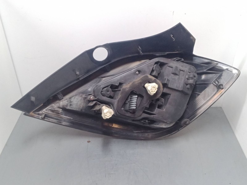 Recambio de piloto trasero izquierdo para opel astra h (a04) 2.0 turbo (l48) referencia OEM IAM   