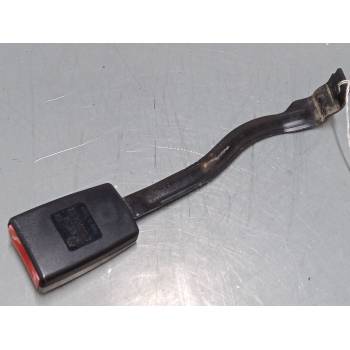 ANCLAJE CINTURON DELANTERO IZQUIERDO 