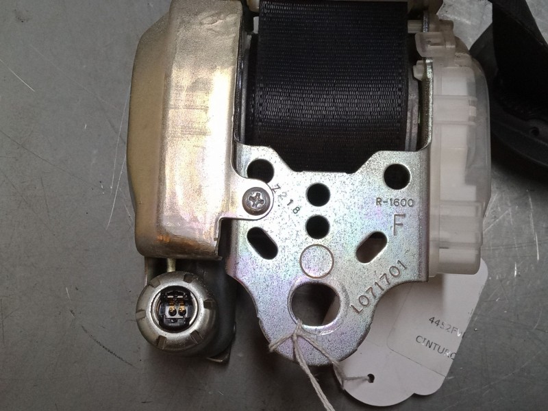 Recambio de cinturon seguridad delantero derecho para citroën c1 (pm_, pn_) 1.0 referencia OEM IAM   