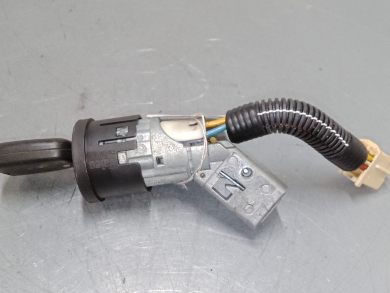 Recambio de clausor para citroën c1 (pm_, pn_) 1.0 referencia OEM IAM   