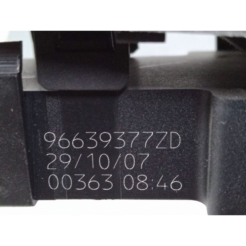 Recambio de mando elevalunas delantero derecho para citroën c4 picasso i monospace (ud_) 1.6 hdi referencia OEM IAM 96639377ZD  