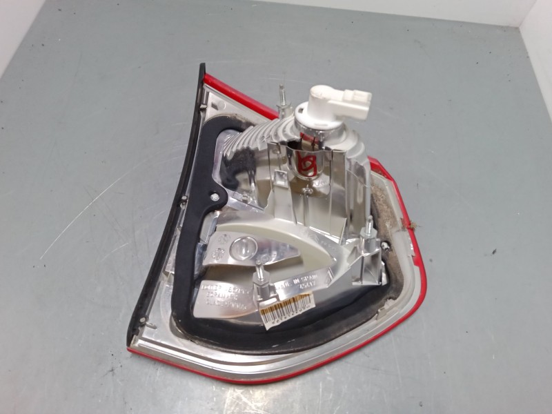 Recambio de piloto trasero porton derecho para citroën c4 picasso i monospace (ud_) 1.6 hdi referencia OEM IAM   