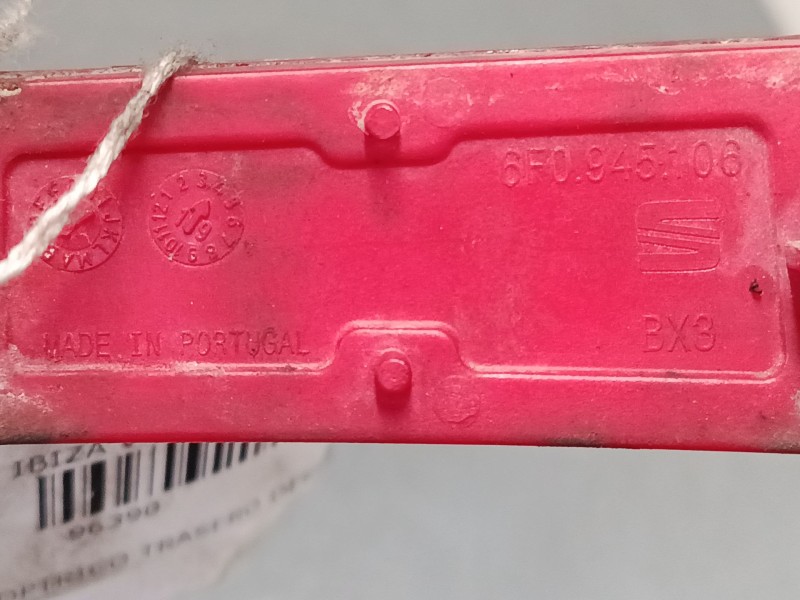 Recambio de catadioptrico trasero derecho para seat ibiza v (kj1, kjg) 1.0 referencia OEM IAM 5F0945106  