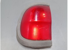 Recambio de piloto trasero izquierdo para nissan terrano ii (r20) 2.7 tdi 4wd referencia OEM IAM 268550X000  