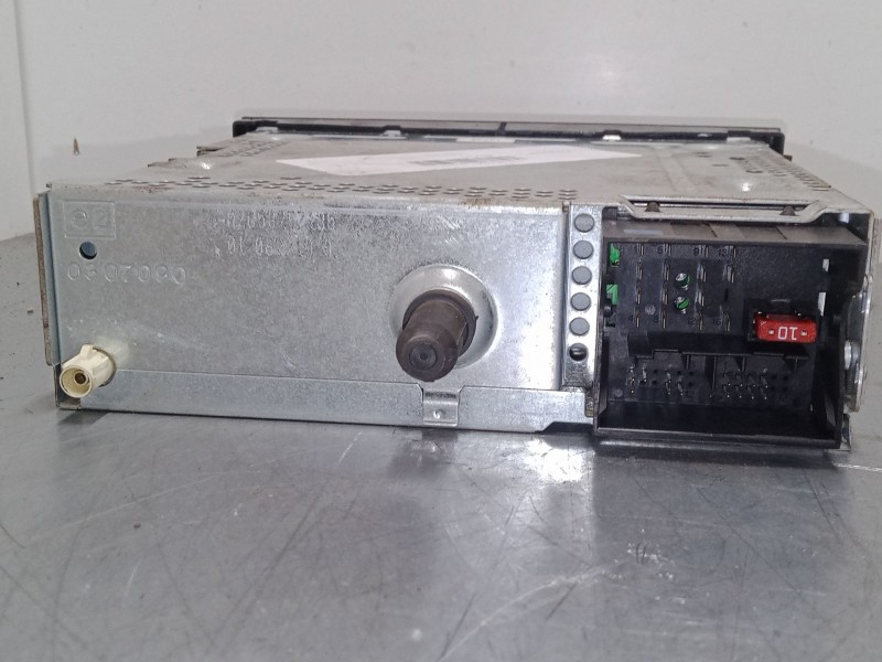 Recambio de radio cd para citroën c3 ii (sc_) 1.4 referencia OEM IAM 96662669XT  