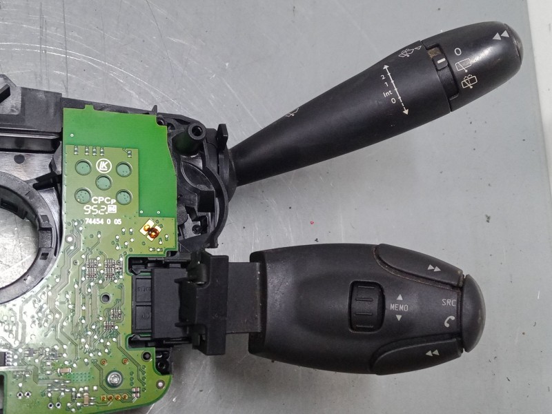 Recambio de mando luces para citroën c3 ii (sc_) 1.4 referencia OEM IAM 96667324XT  