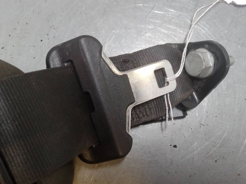 Recambio de cinturon seguridad trasero derecho para citroën c3 ii (sc_) 1.4 referencia OEM IAM   