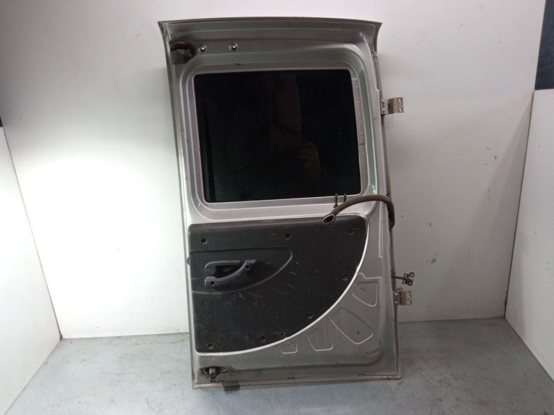 Recambio de porton trasero izquierdo para fiat doblo monospace (119_, 223_) 1.9 jtd referencia OEM IAM   