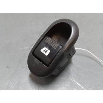 MANDO ELEVALUNAS DELANTERO IZQUIERDO 96401469XT 