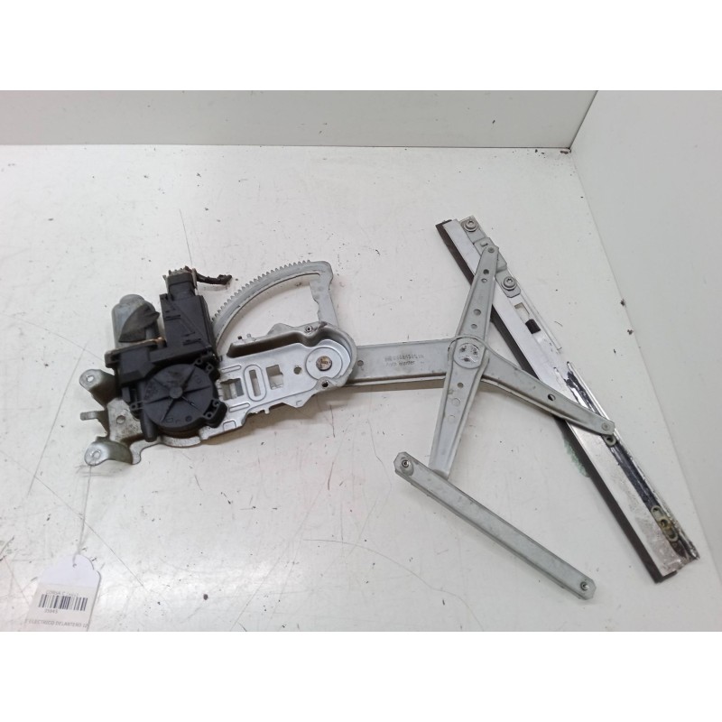 Recambio de elevalunas electrico delantero izquierdo para opel corsa c (x01) 1.7 dti (f08, f68) referencia OEM IAM 24466593  