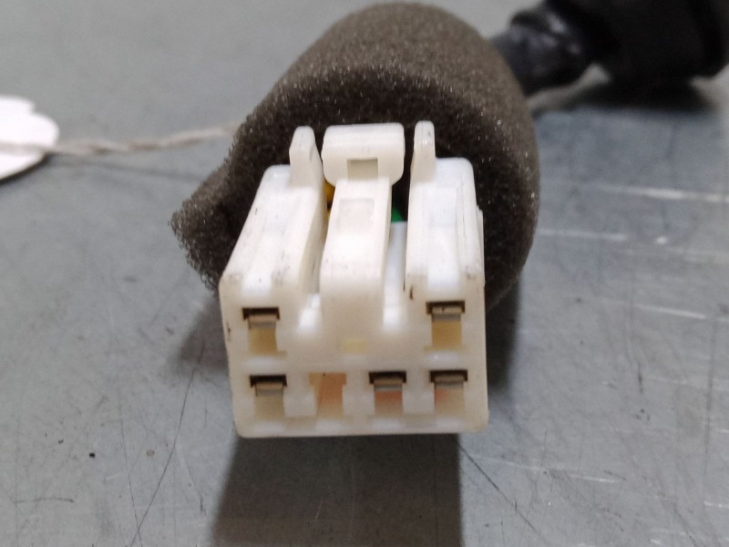 Recambio de portalampara piloto derecho para kia rio iii (ub) 1.1 crdi referencia OEM IAM   