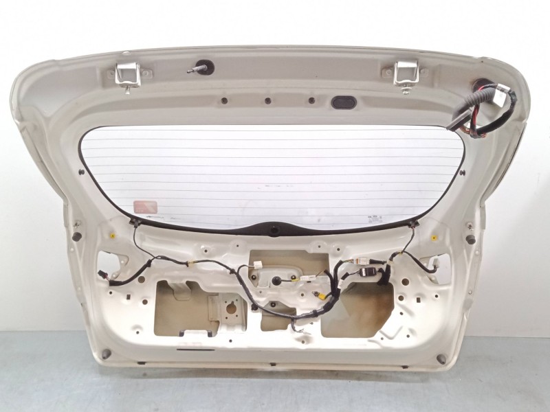 Recambio de porton trasero para kia rio iii (ub) 1.1 crdi referencia OEM IAM   