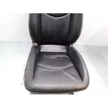 ASIENTO DELANTERO DERECHO 99752132900 