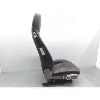 ASIENTO DELANTERO DERECHO 99752132900 