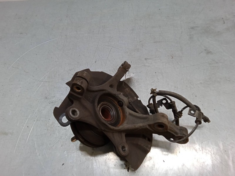 Recambio de mangueta delantera izquierda para kia rio iii (ub) 1.1 crdi referencia OEM IAM   