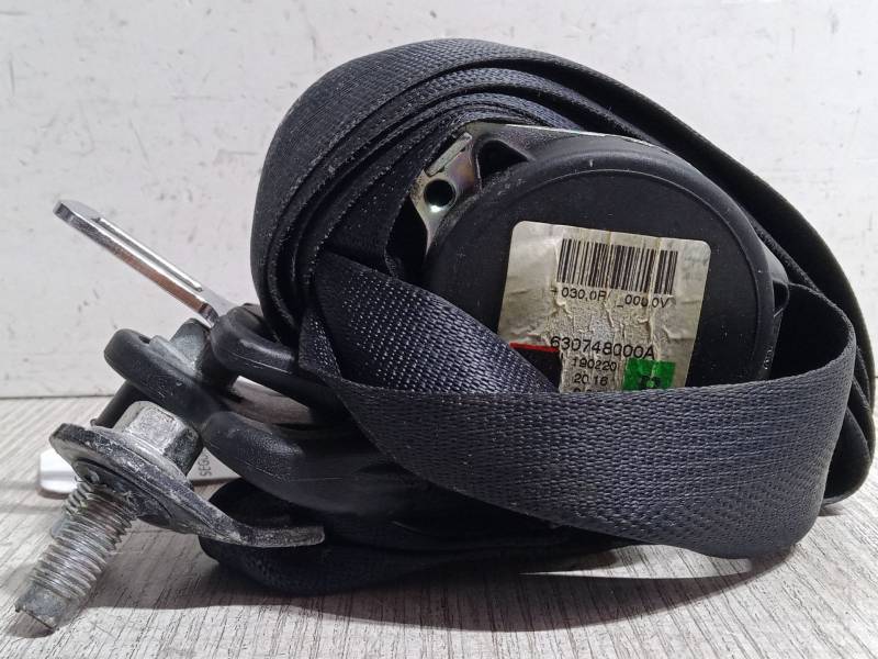 CINTURON SEGURIDAD TRASERO DERECHO 