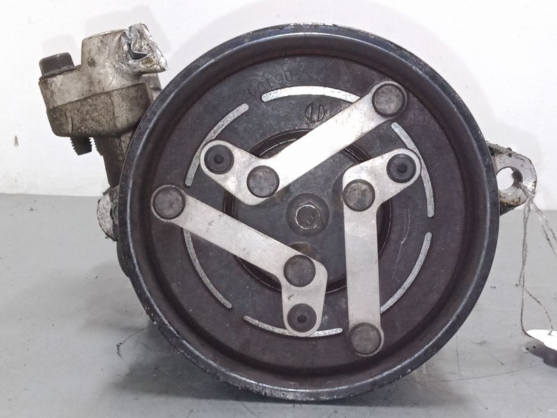 Recambio de compresor a/a para hyundai getz (tb) 1.1 referencia OEM IAM 977011CXXX  